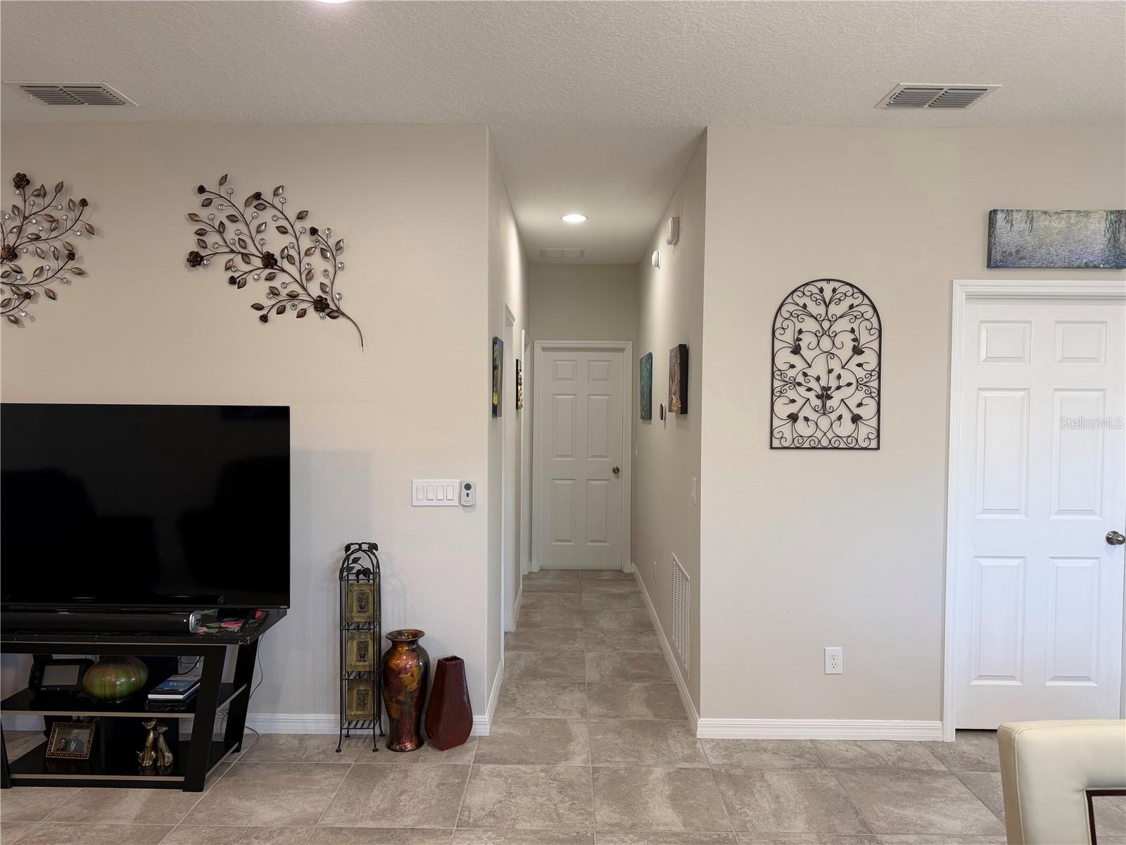 Image 18 of 45 For 2355 Regency Park Drive