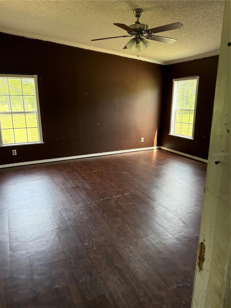 Image 12 of 39 For 11090 165th Terrace Road