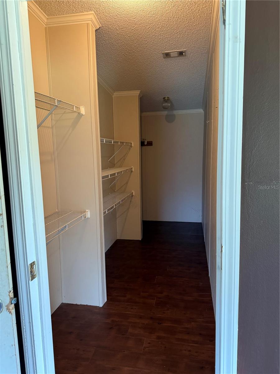 Image 13 of 39 For 11090 165th Terrace Road