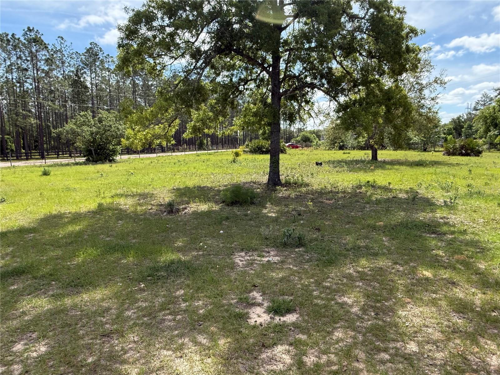 Image 32 of 39 For 11090 165th Terrace Road