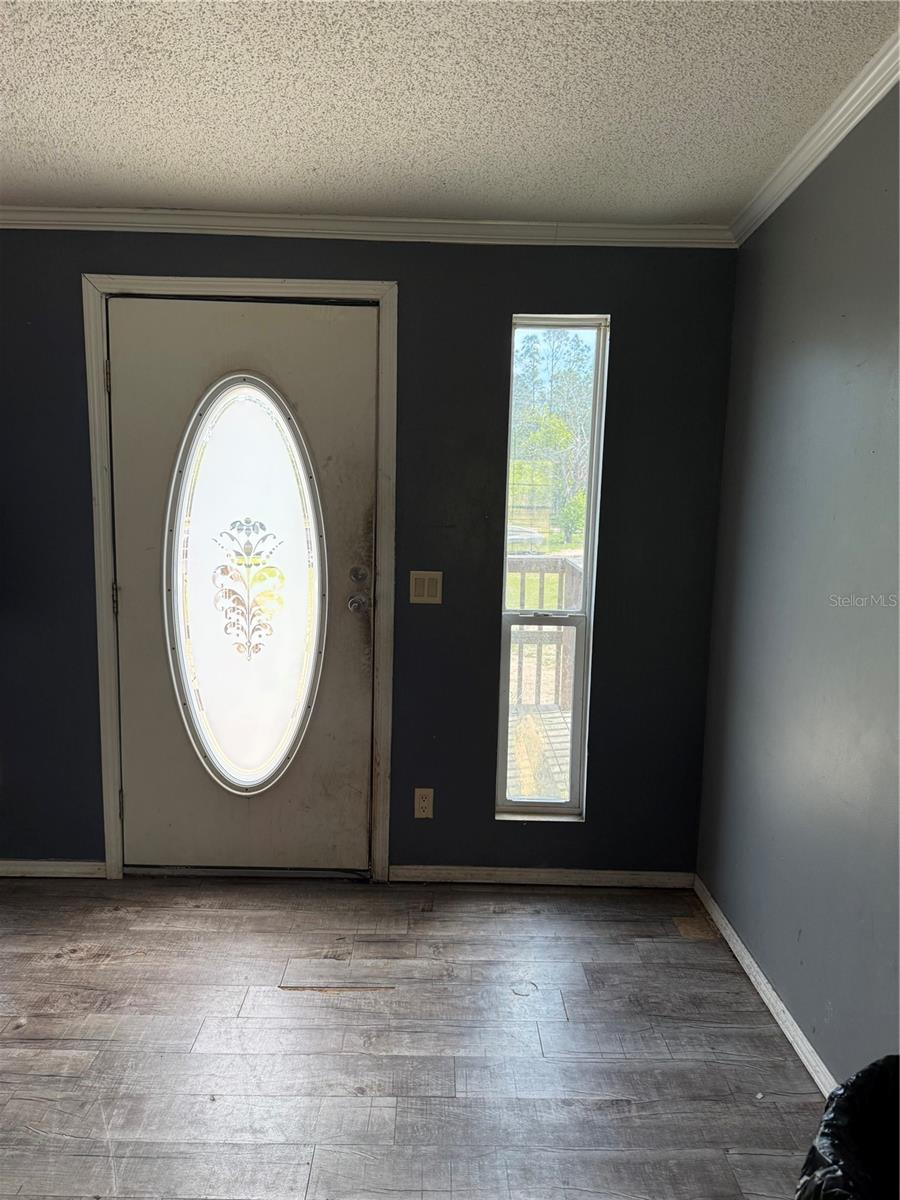 Image 4 of 39 For 11090 165th Terrace Road