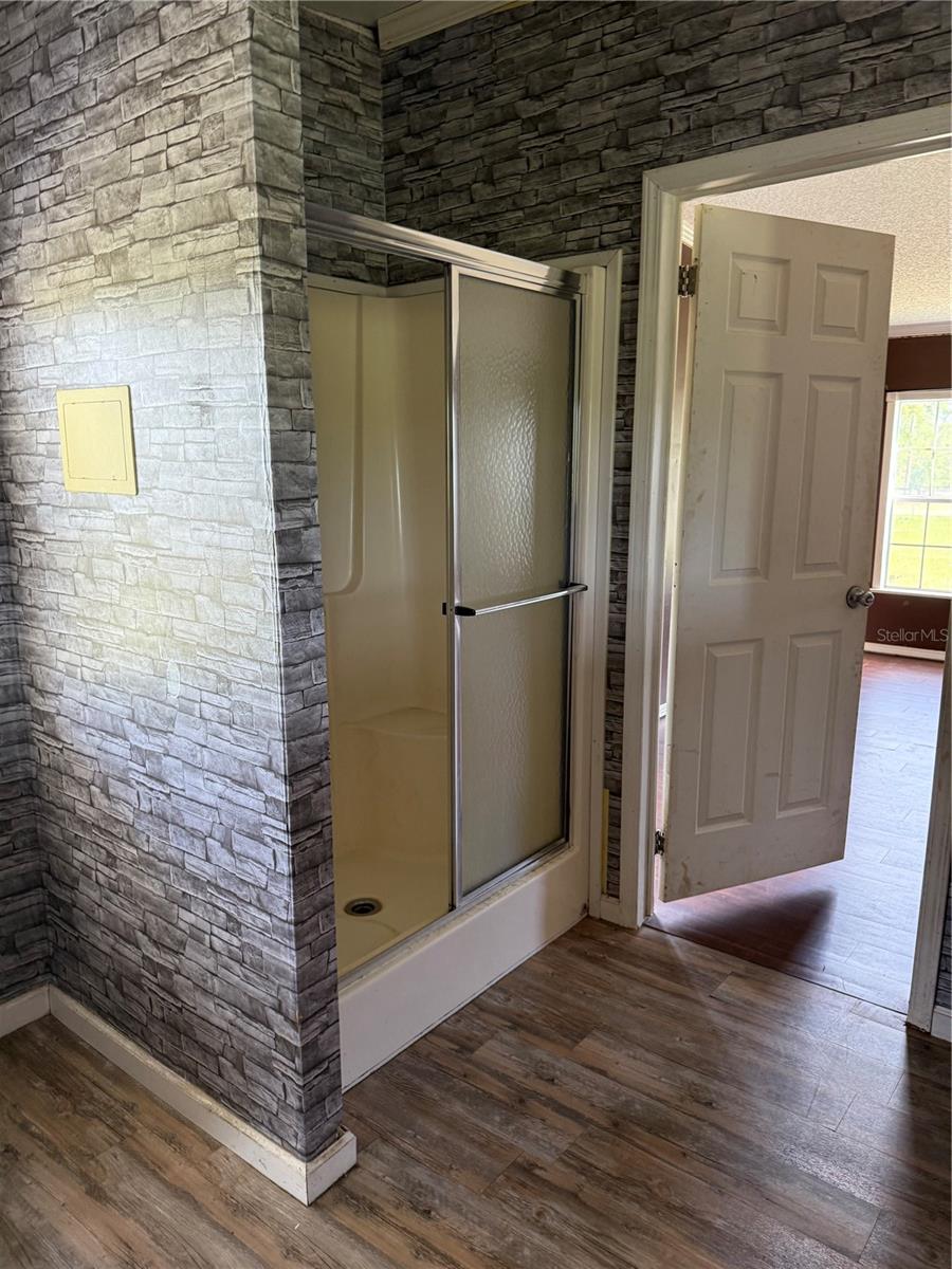 Image 5 of 39 For 11090 165th Terrace Road