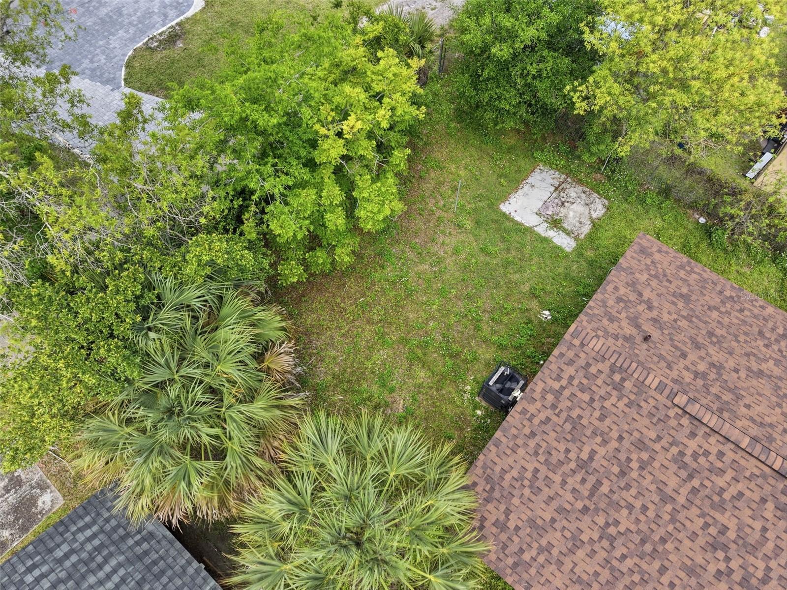 Image 23 of 25 For 806 Orange Avenue