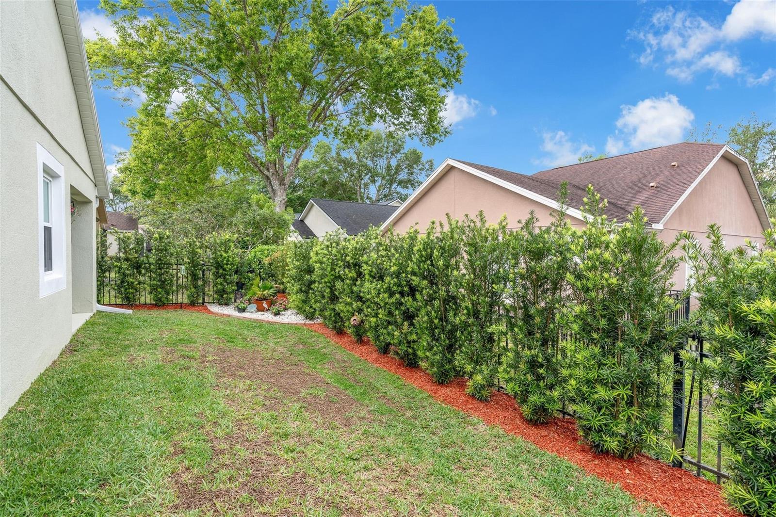 Image 39 of 57 For 105 Littleton Circle