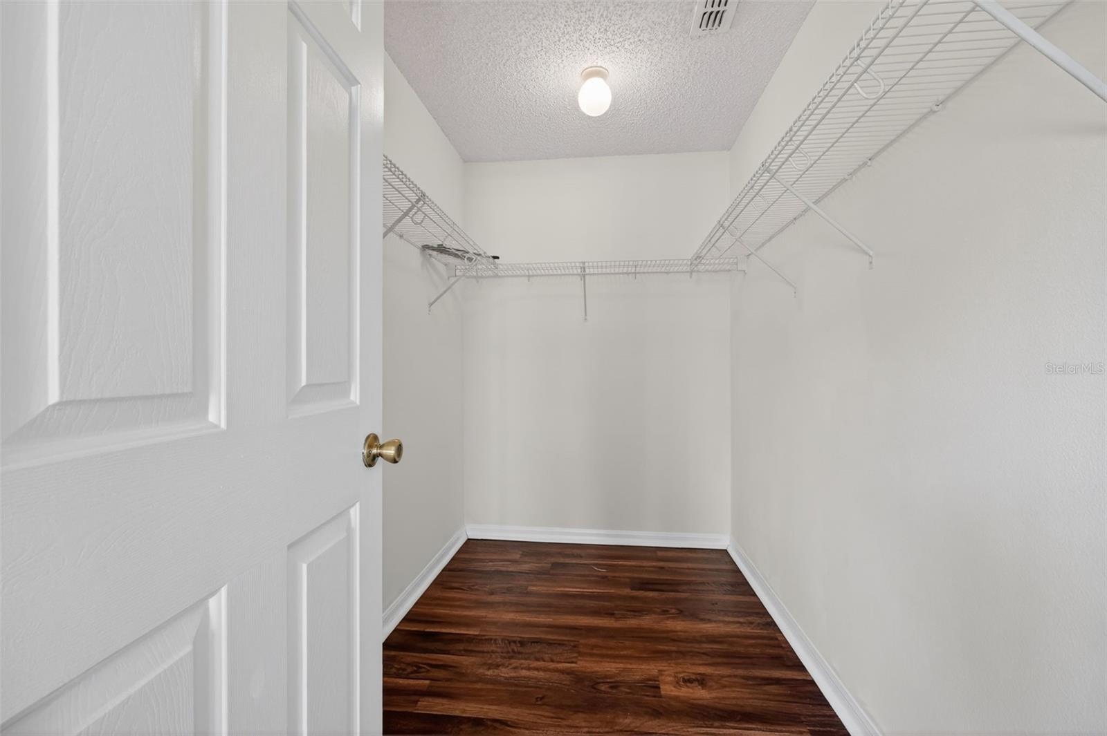 Image 16 of 32 For 3343 Caldwell Street