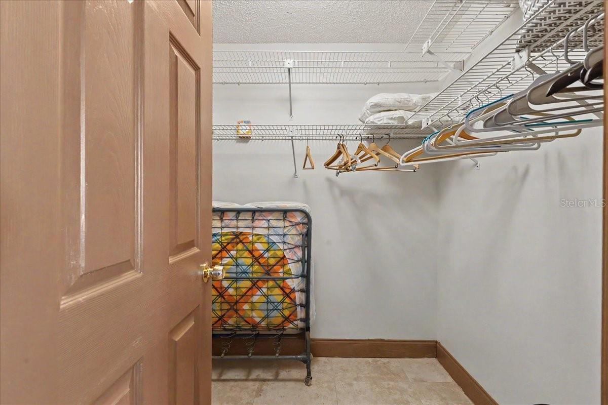 Image 29 of 41 For 3743 Atlantic Avenue 10b0