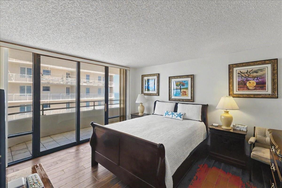 Image 31 of 41 For 3743 Atlantic Avenue 10b0