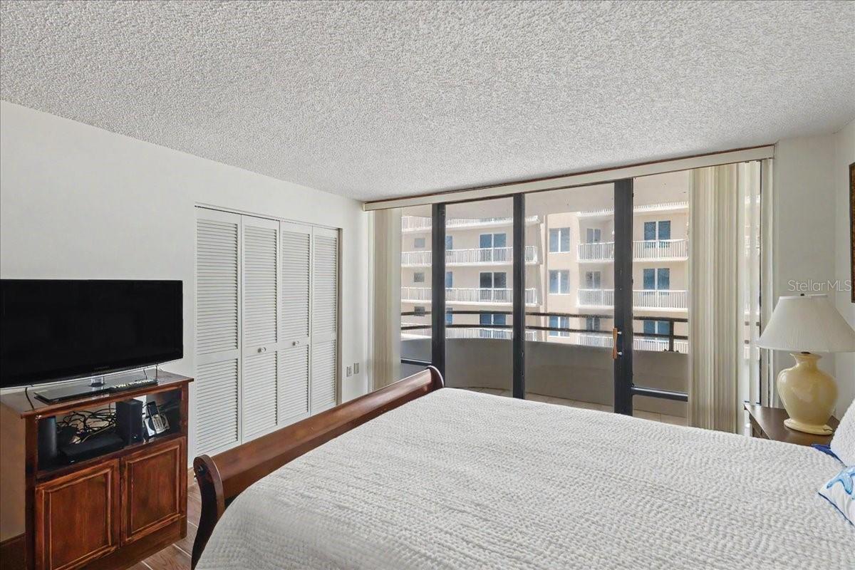 Image 32 of 41 For 3743 Atlantic Avenue 10b0