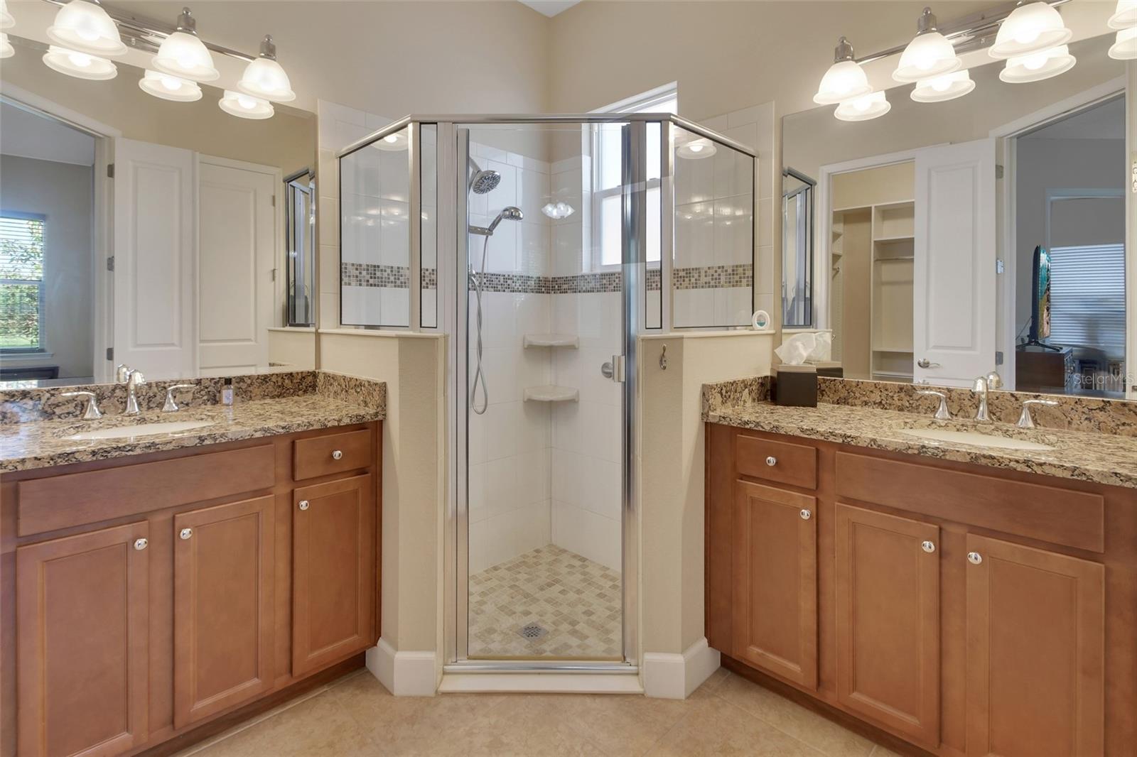 Image 17 of 46 For 423 Tisbury Court