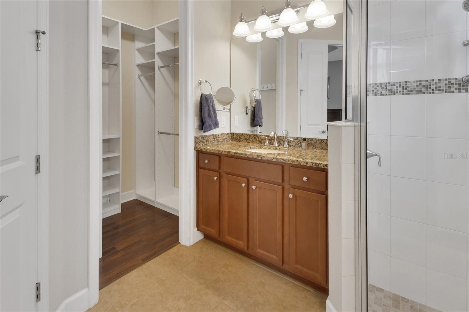 Image 19 of 46 For 423 Tisbury Court