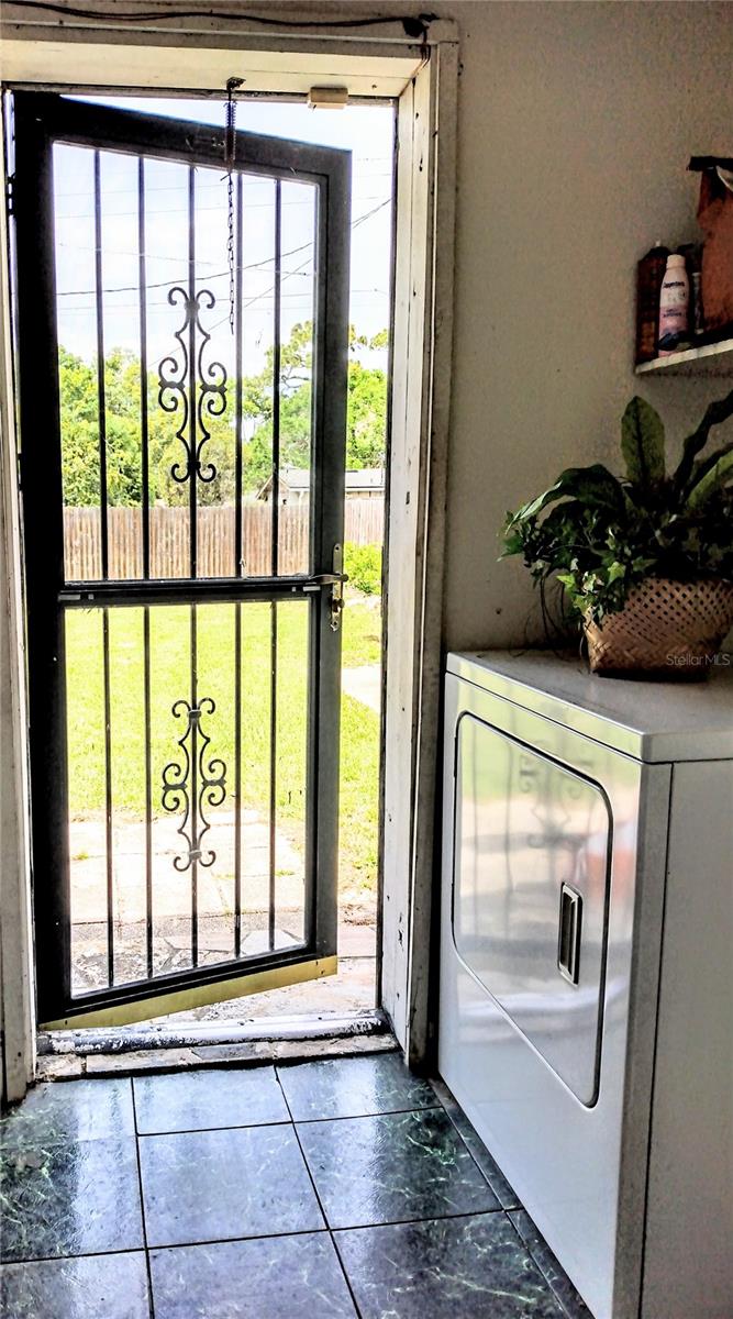 Image 15 of 17 For 25 Sandpiper Street