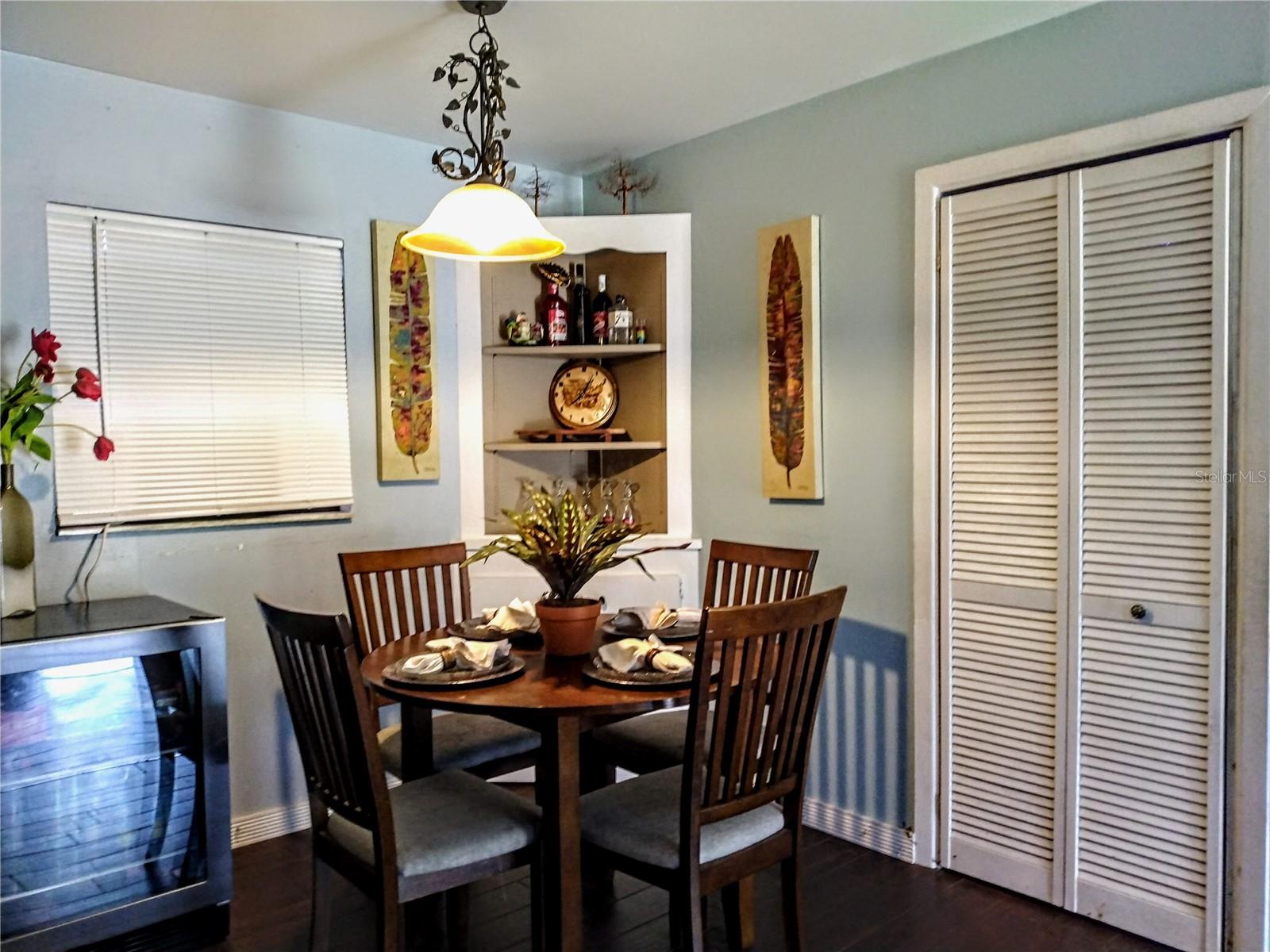 Image 4 of 17 For 25 Sandpiper Street