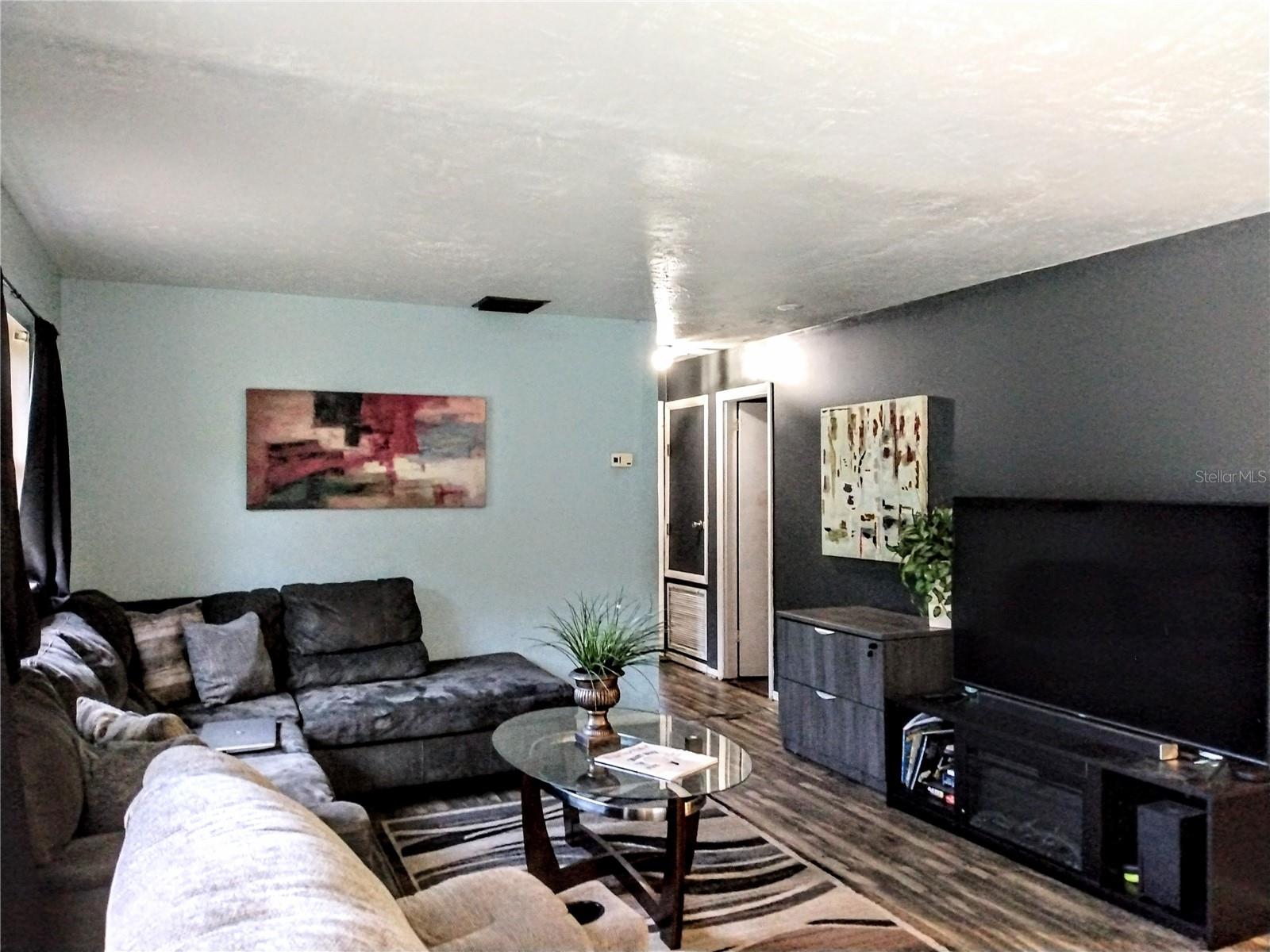 Image 8 of 17 For 25 Sandpiper Street