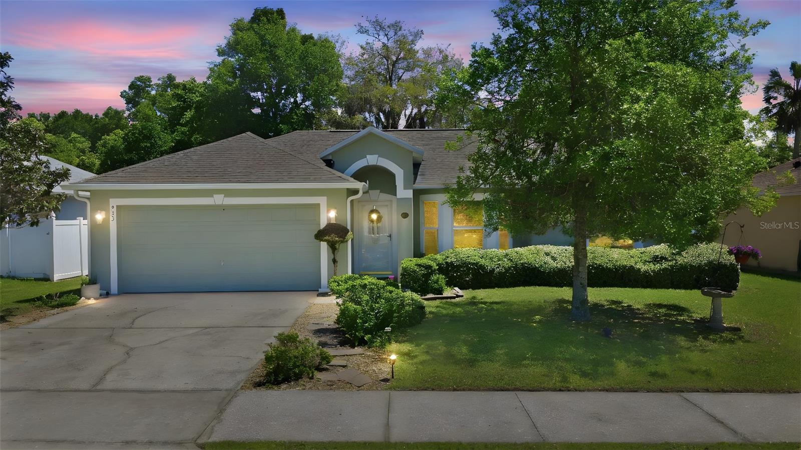 Image 2 of 45 For 923 Cascades Park Trail