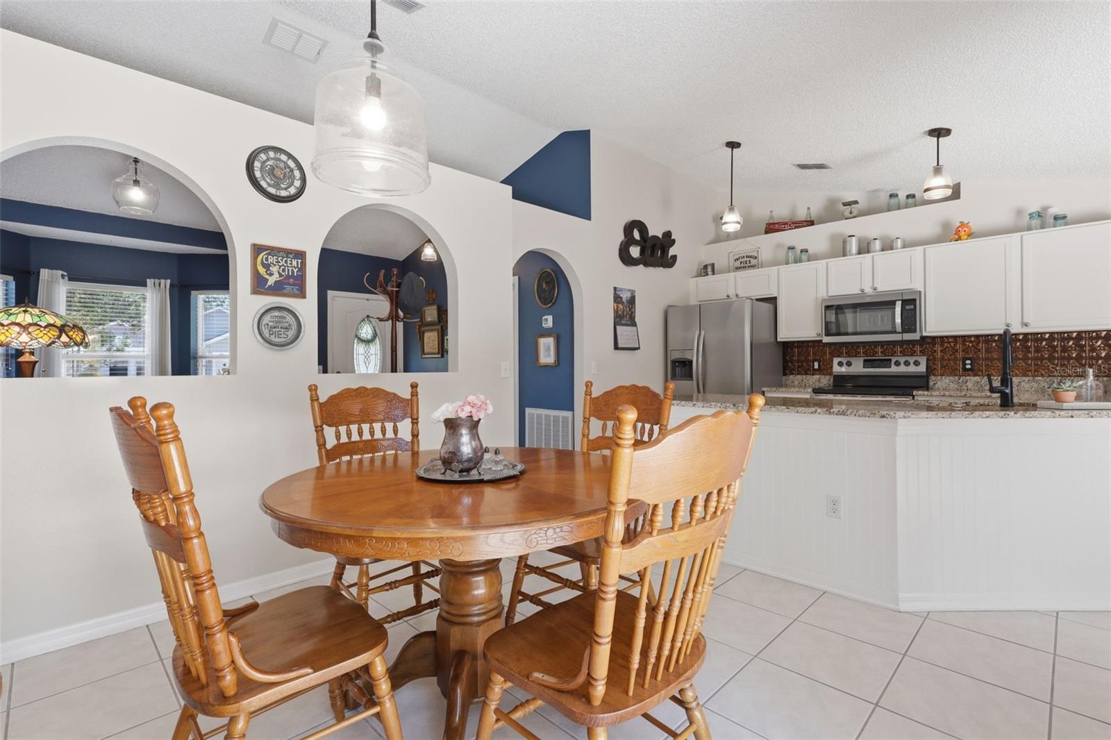 Image 29 of 45 For 923 Cascades Park Trail