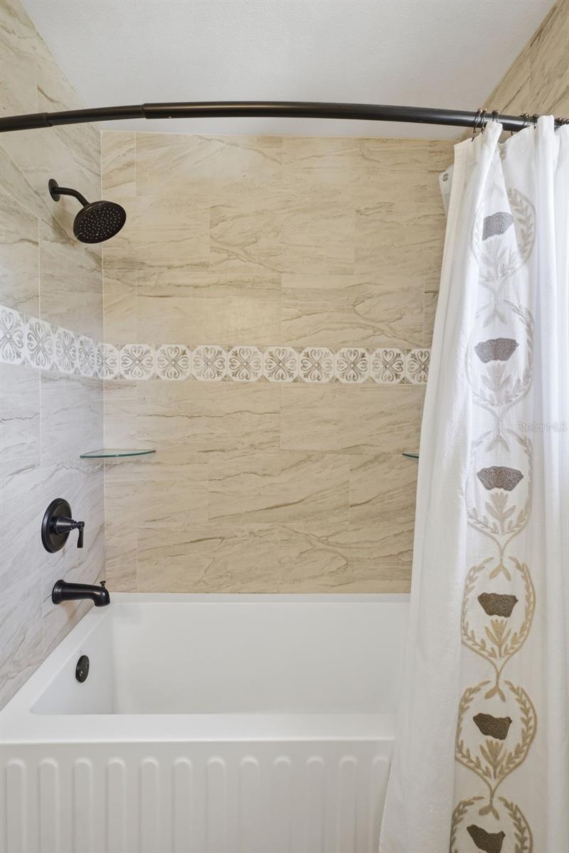 Image 41 of 45 For 923 Cascades Park Trail