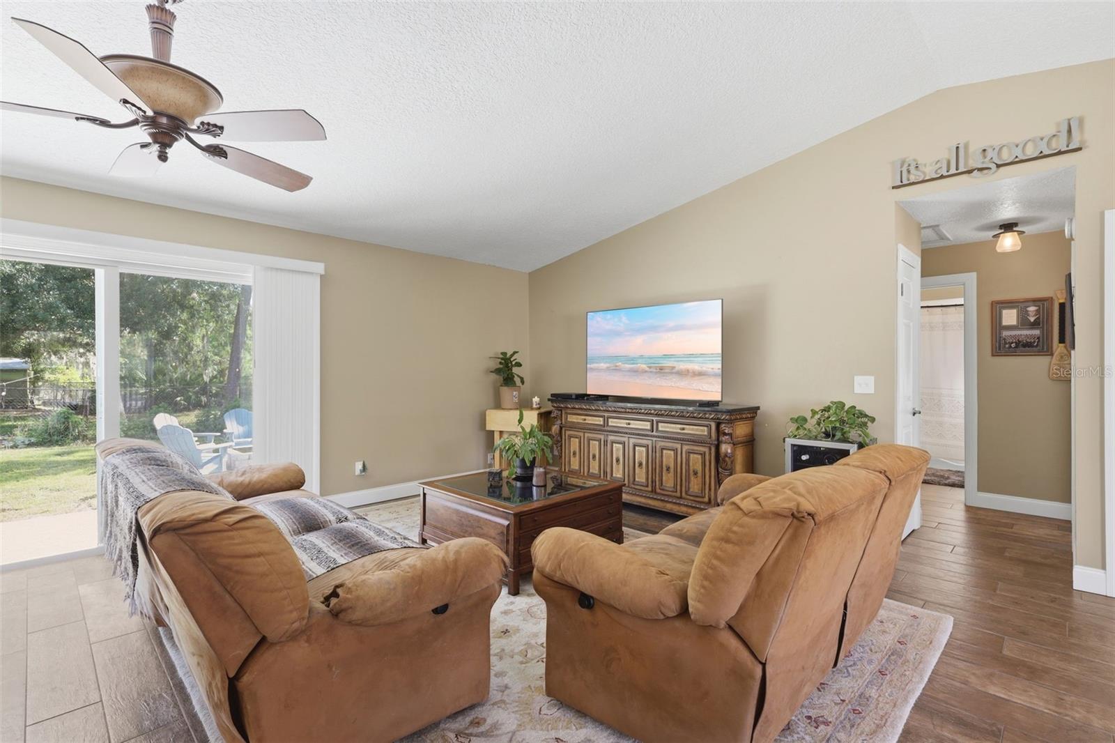 Image 16 of 42 For 103 Kaywood Drive