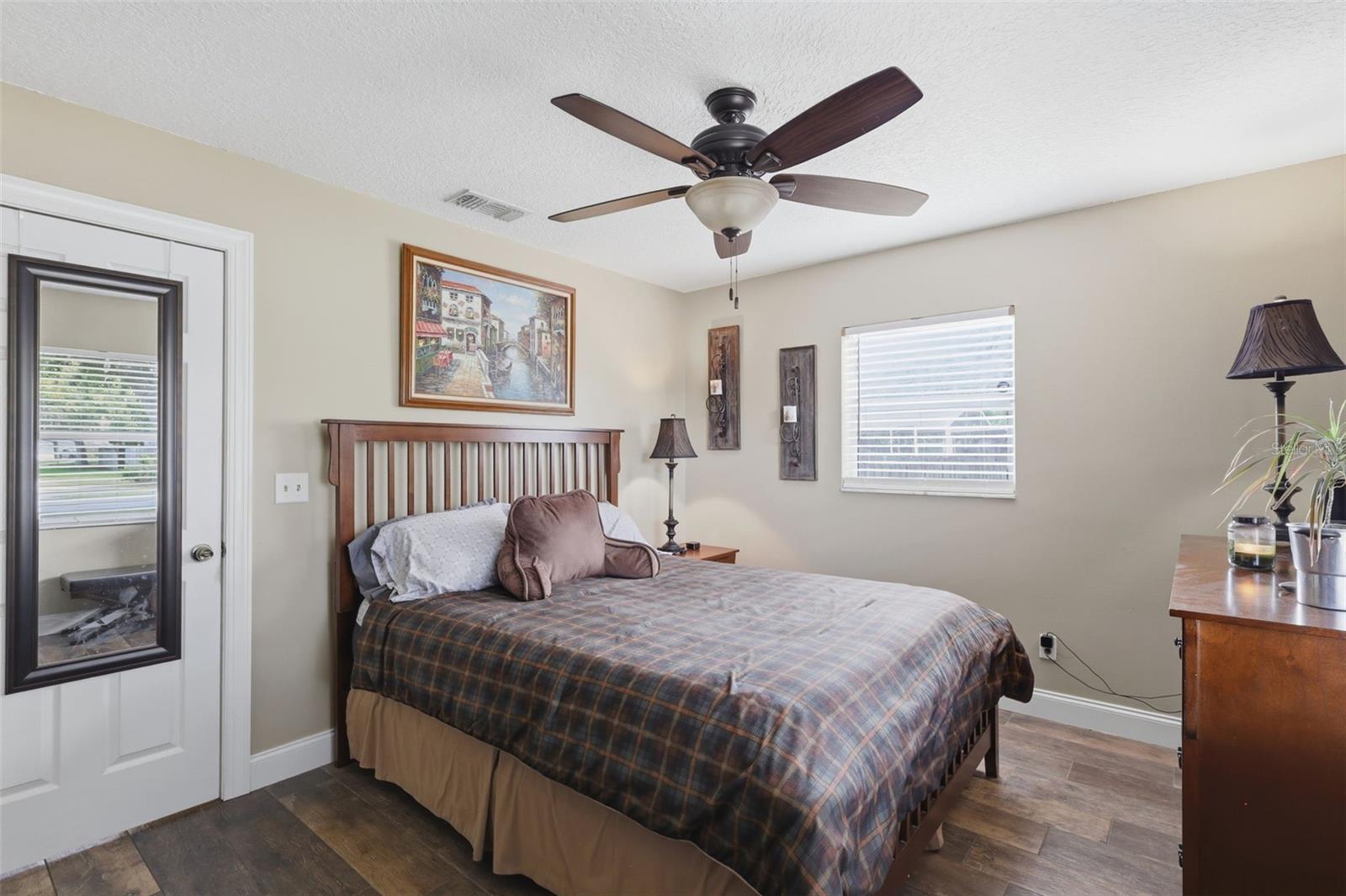 Image 22 of 42 For 103 Kaywood Drive