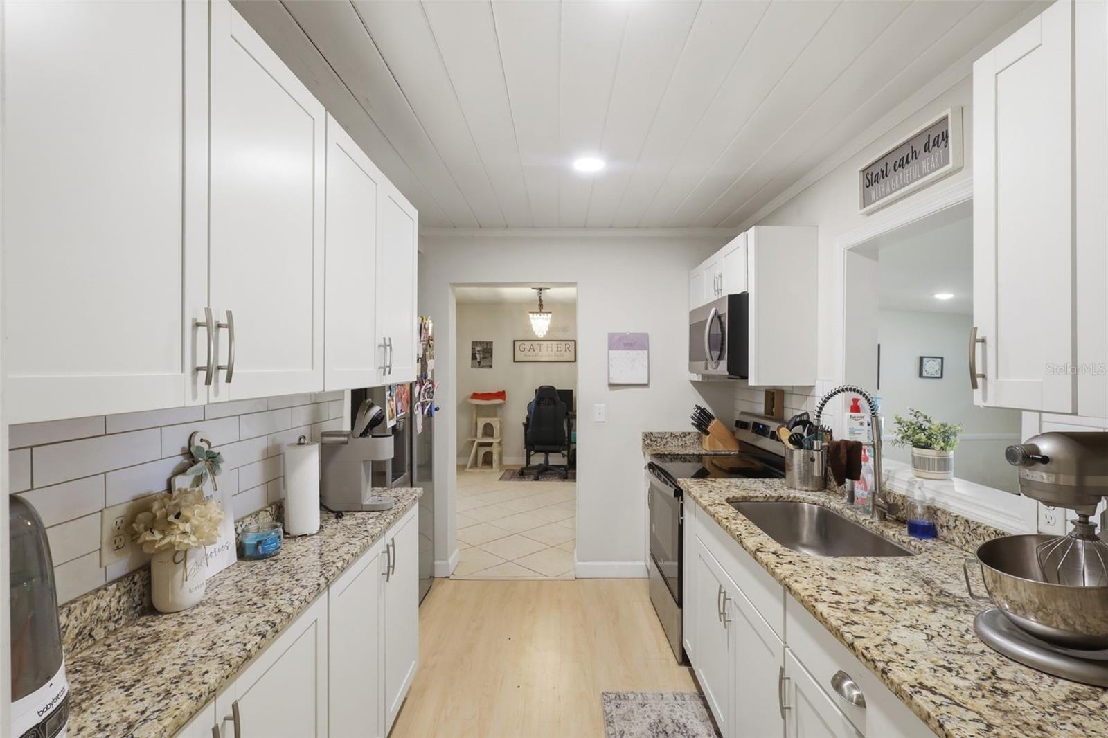 Image 2 of 46 For 112 Edwards Avenue