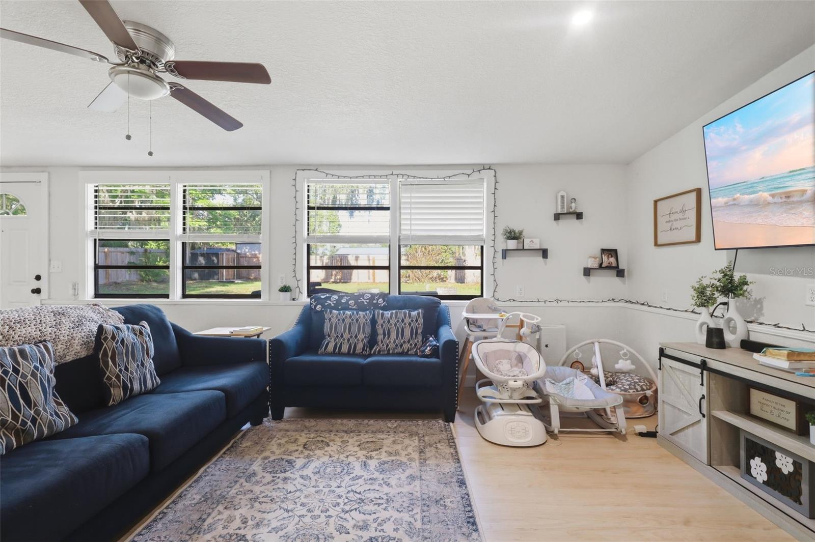 Image 26 of 46 For 112 Edwards Avenue