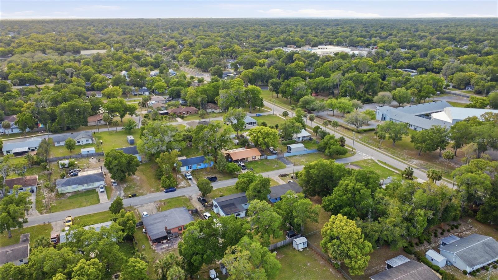 Image 39 of 46 For 112 Edwards Avenue