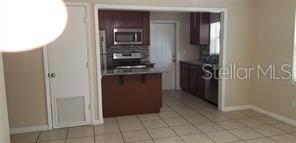 Image 3 of 7 For 516 Wellington