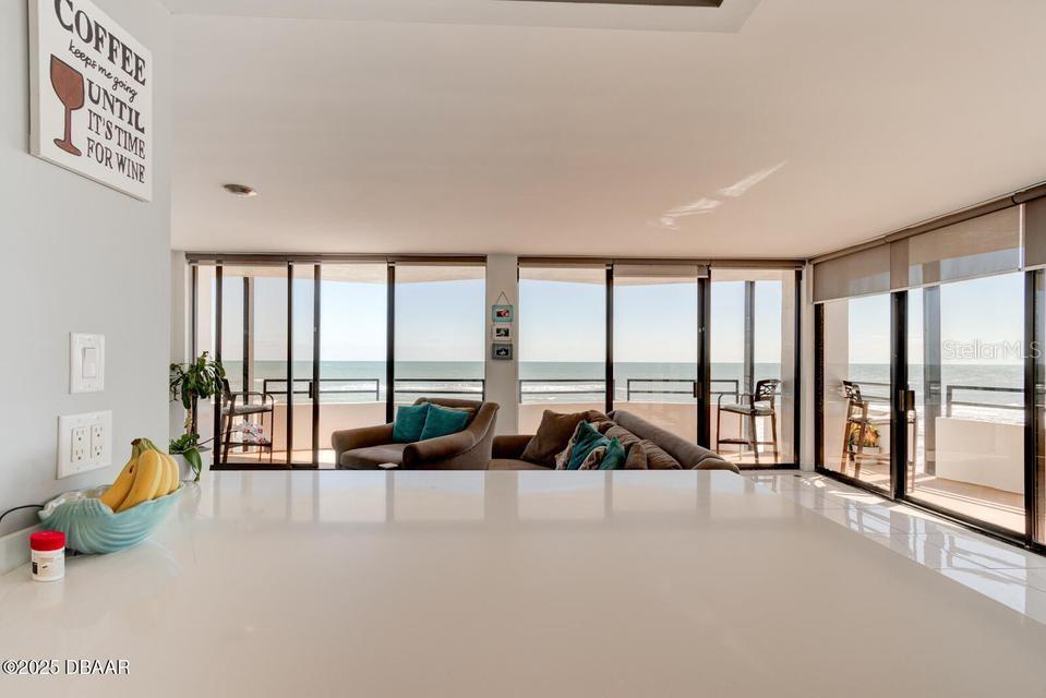 Image 10 of 45 For 2828 Atlantic Avenue 302