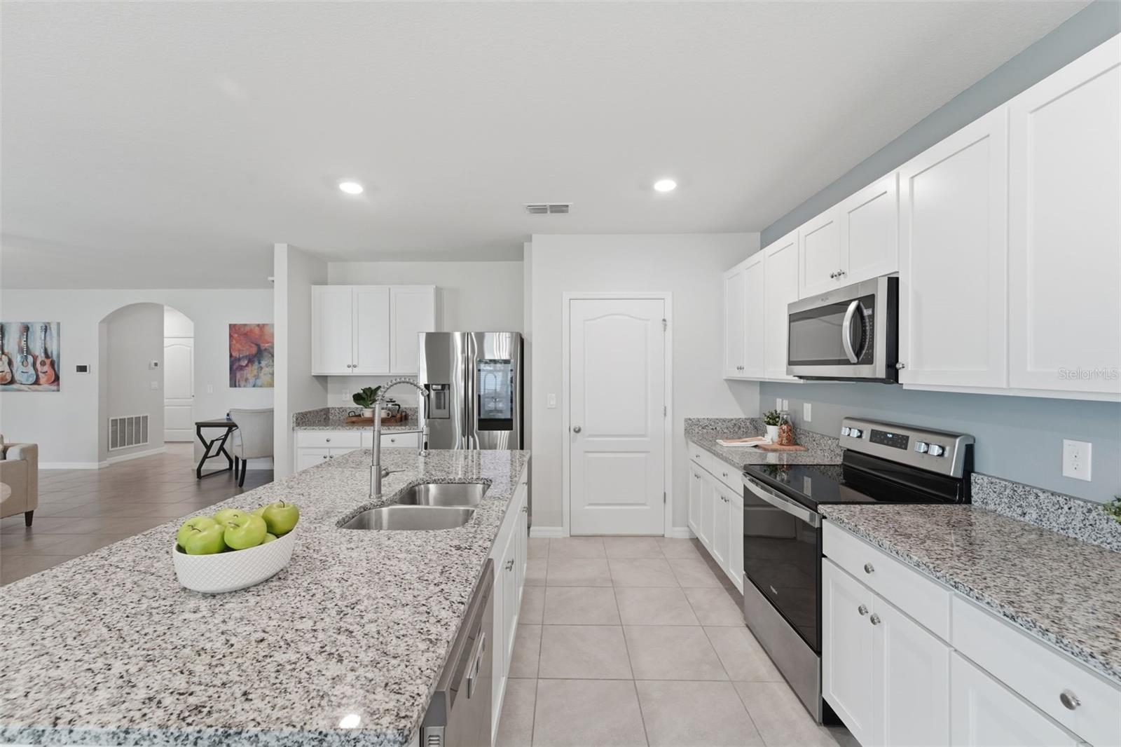 Image 12 of 33 For 129 Jacobs Landing Court