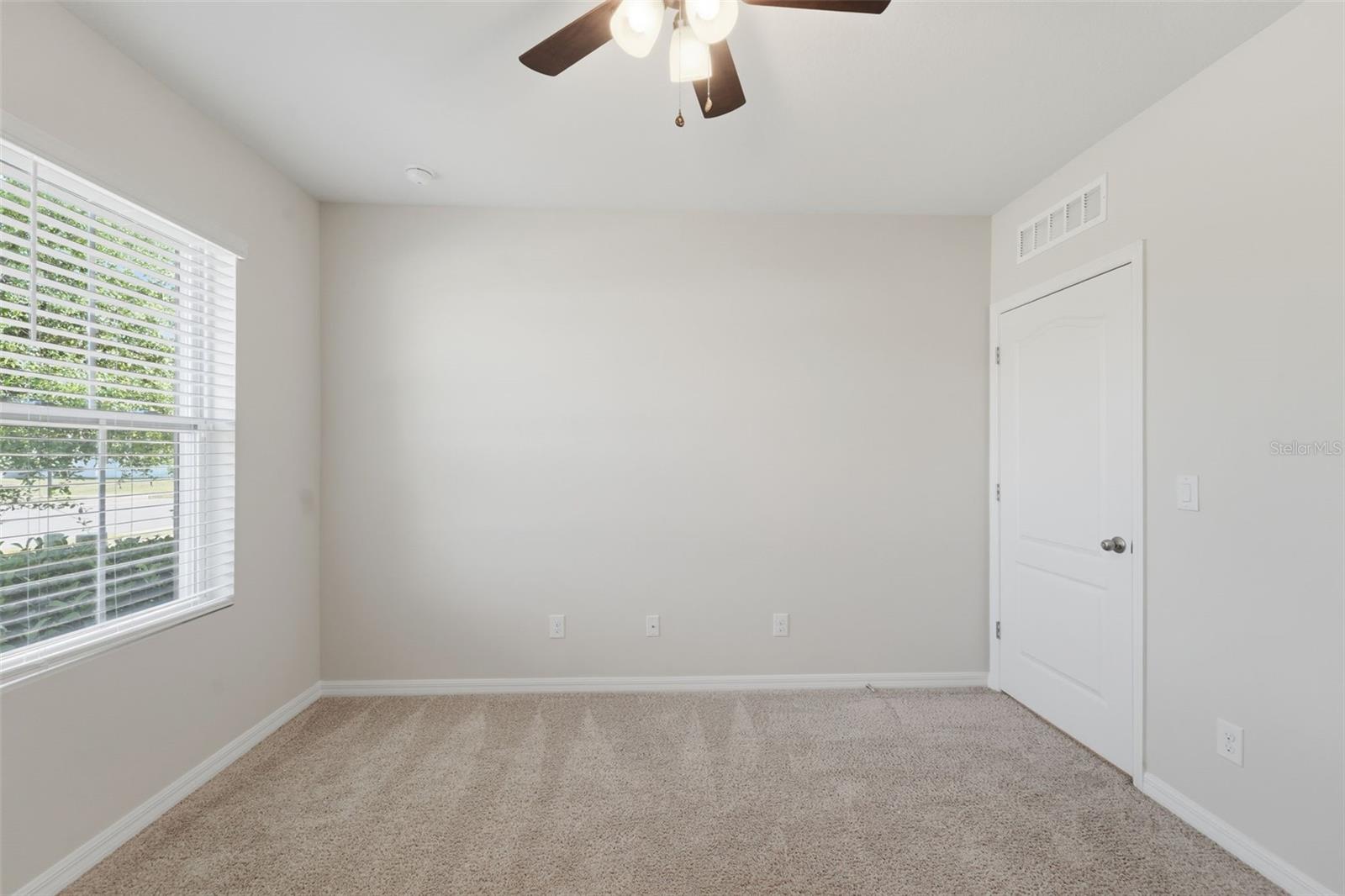 Image 20 of 33 For 129 Jacobs Landing Court