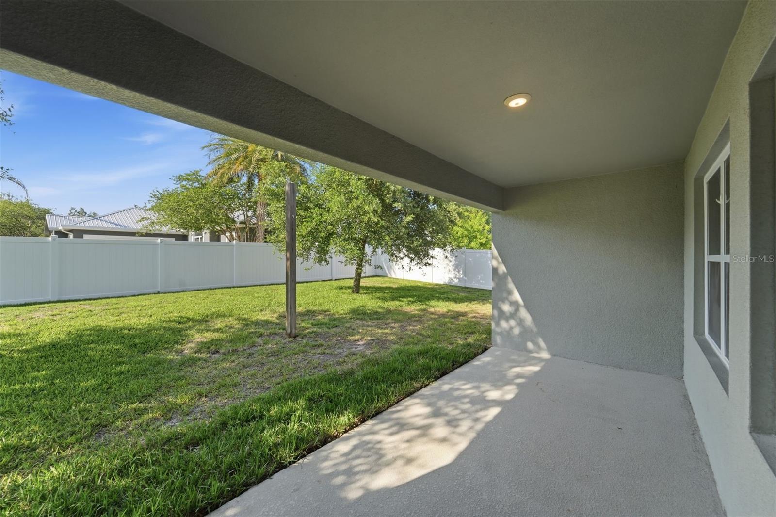 Image 25 of 33 For 129 Jacobs Landing Court