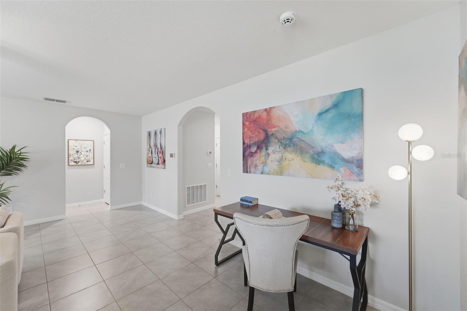 Image 4 of 33 For 129 Jacobs Landing Court