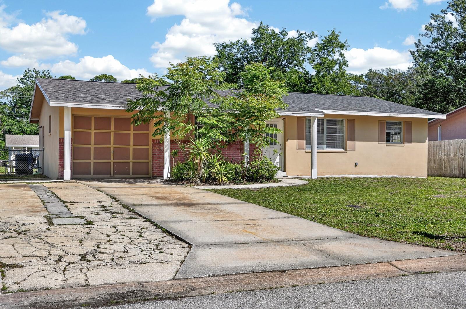 Image 2 of 46 For 612 Johnson Drive