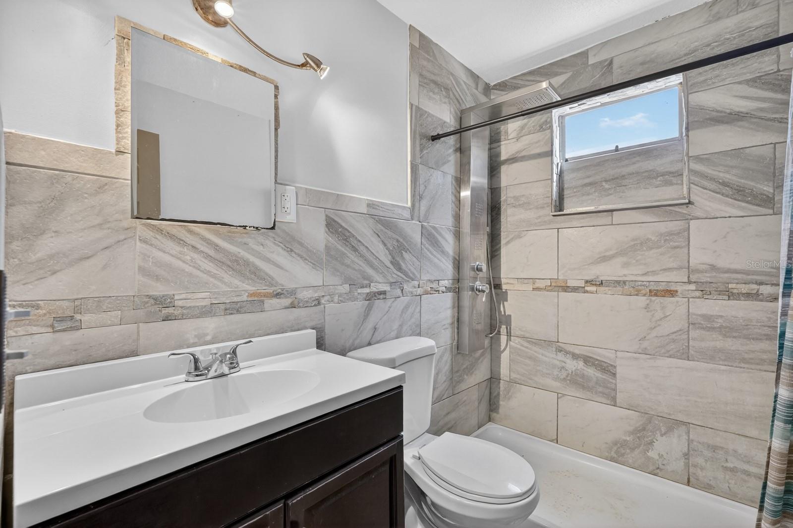 Image 25 of 46 For 612 Johnson Drive