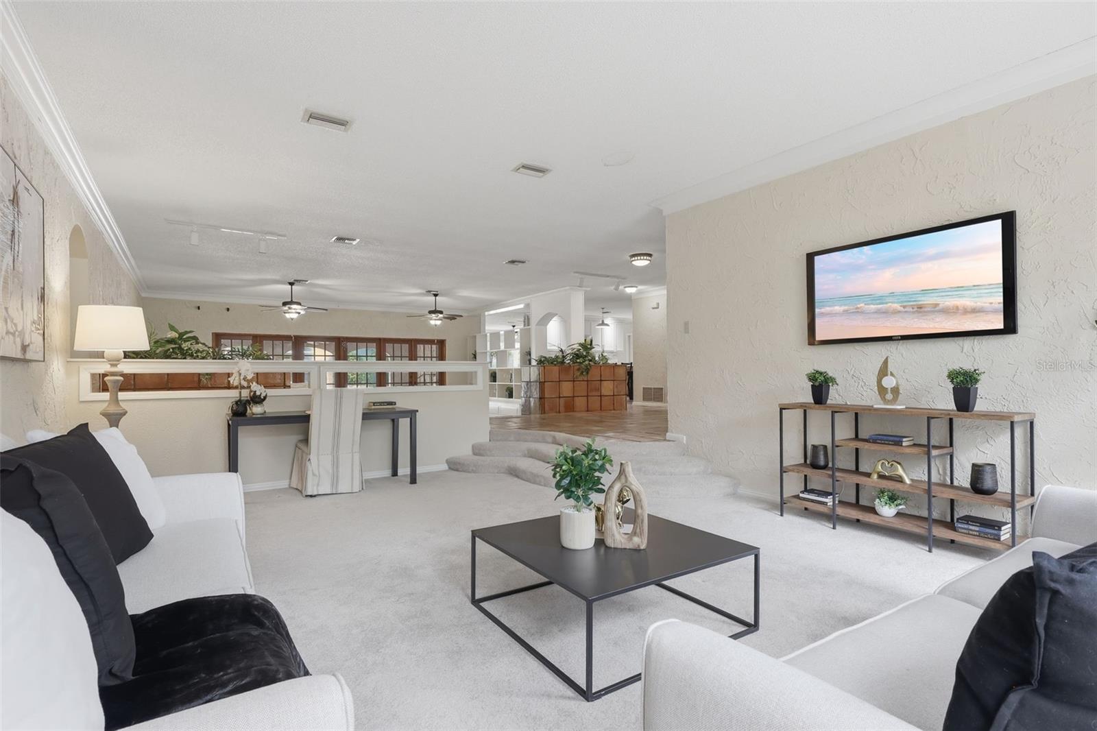 Image 13 of 60 For 1650 University Avenue