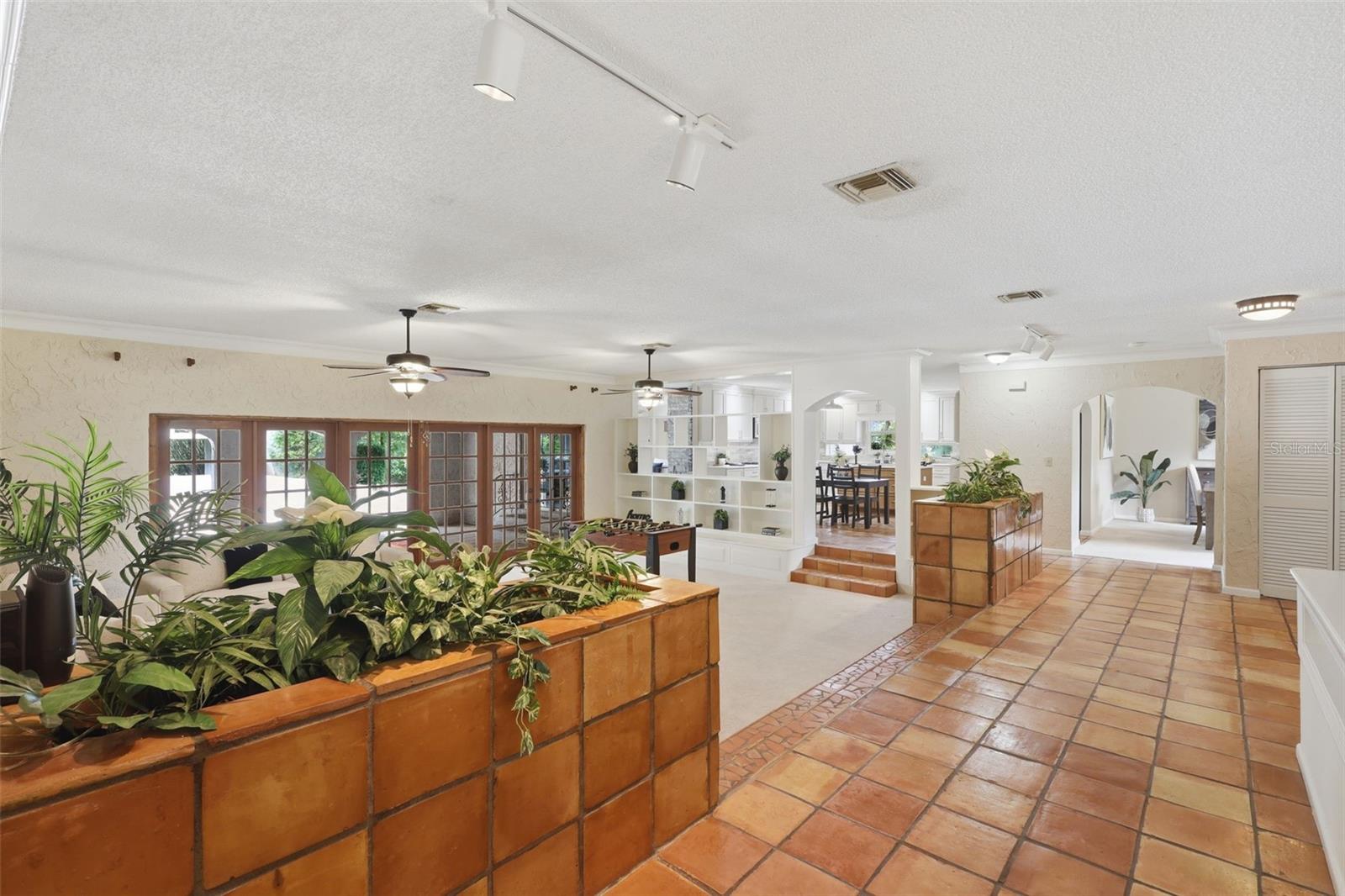 Image 29 of 60 For 1650 University Avenue