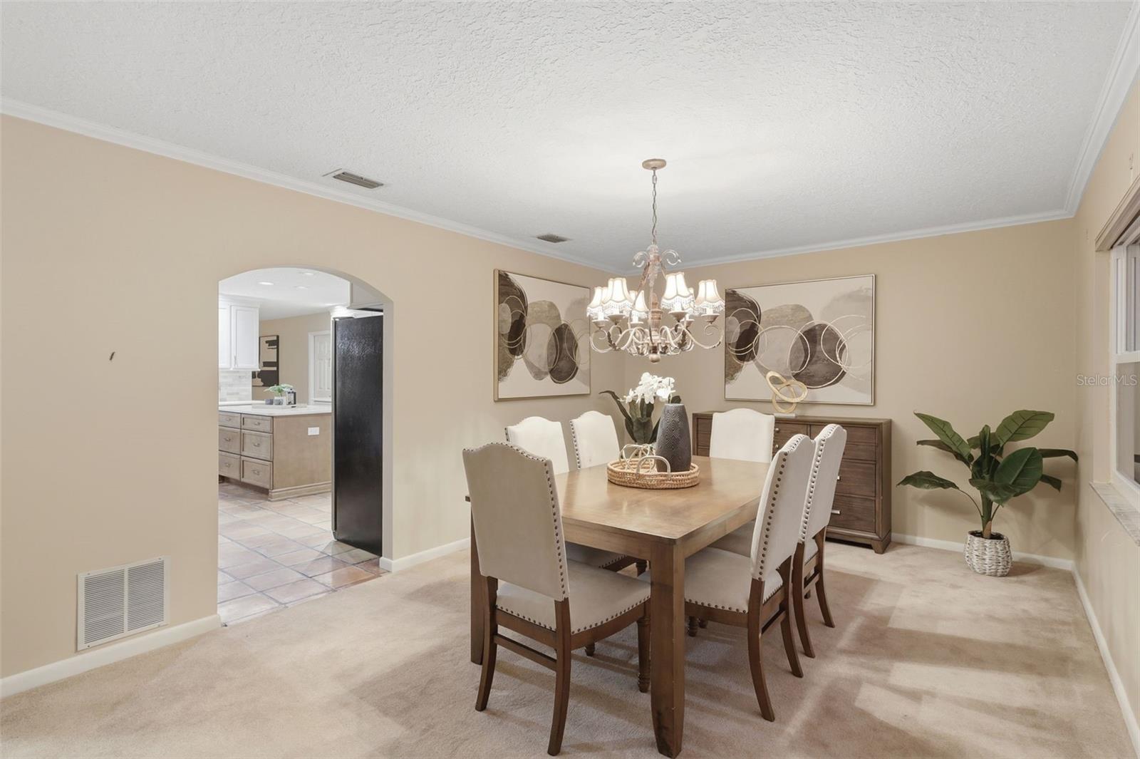 Image 34 of 60 For 1650 University Avenue