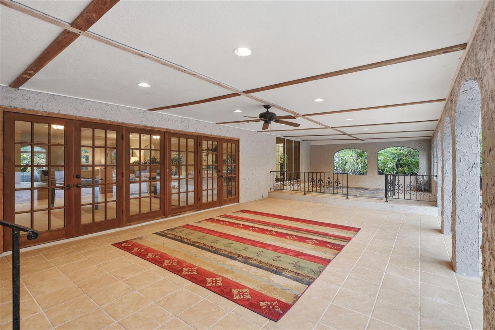 Image 41 of 60 For 1650 University Avenue