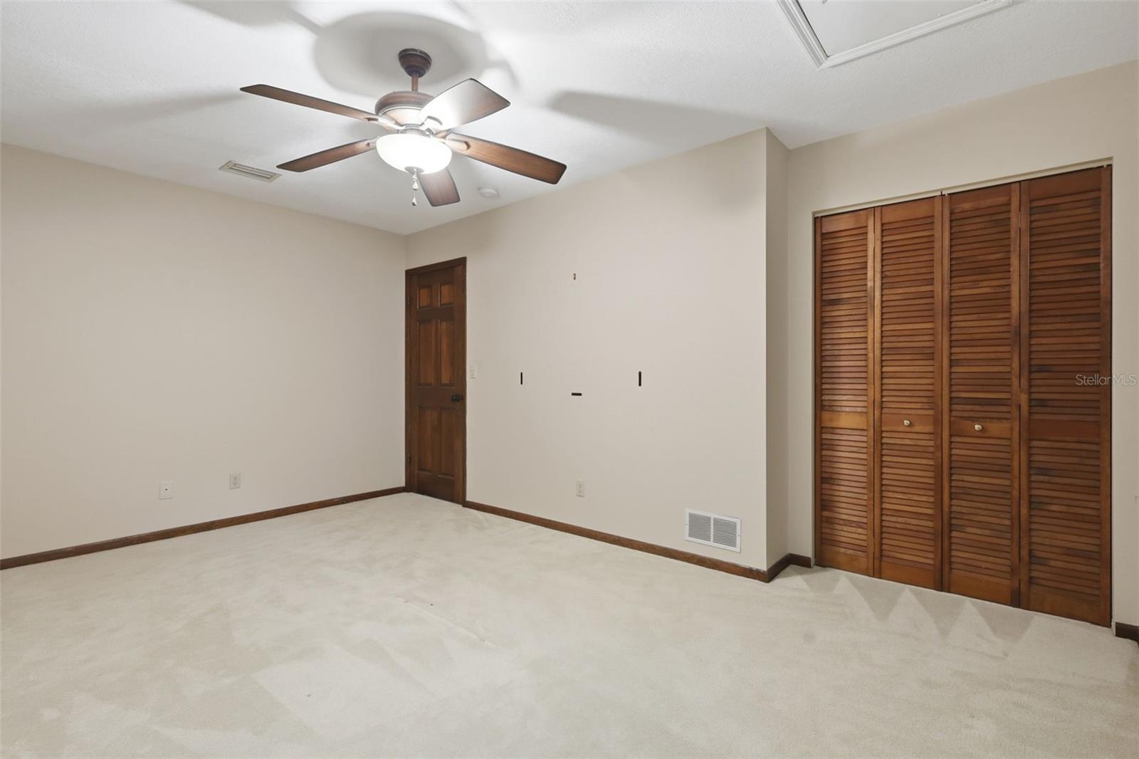 Image 47 of 60 For 1650 University Avenue