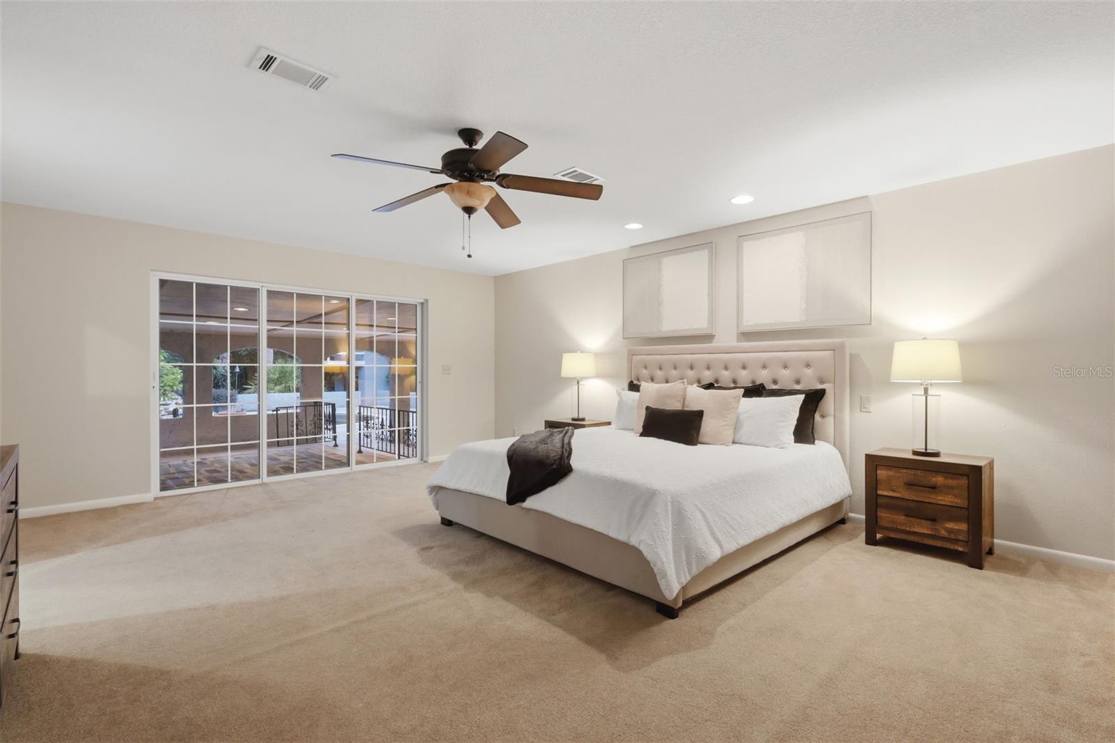 Image 52 of 60 For 1650 University Avenue