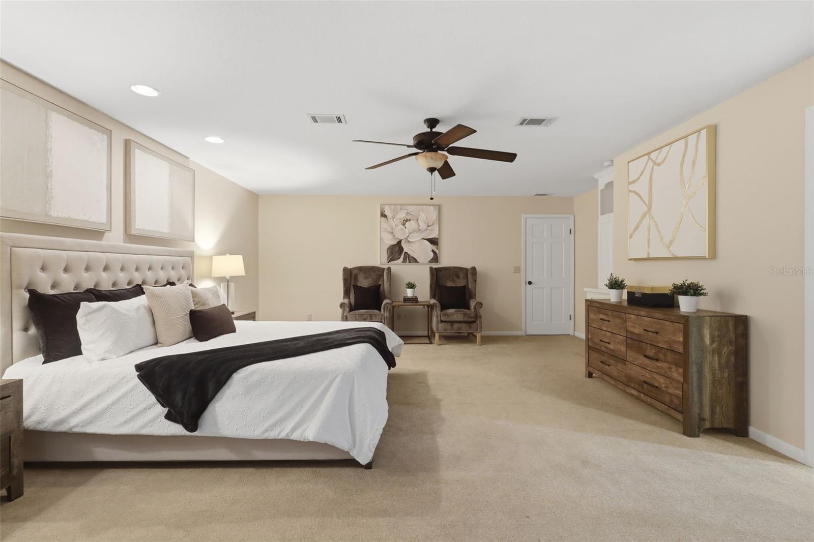 Image 6 of 60 For 1650 University Avenue