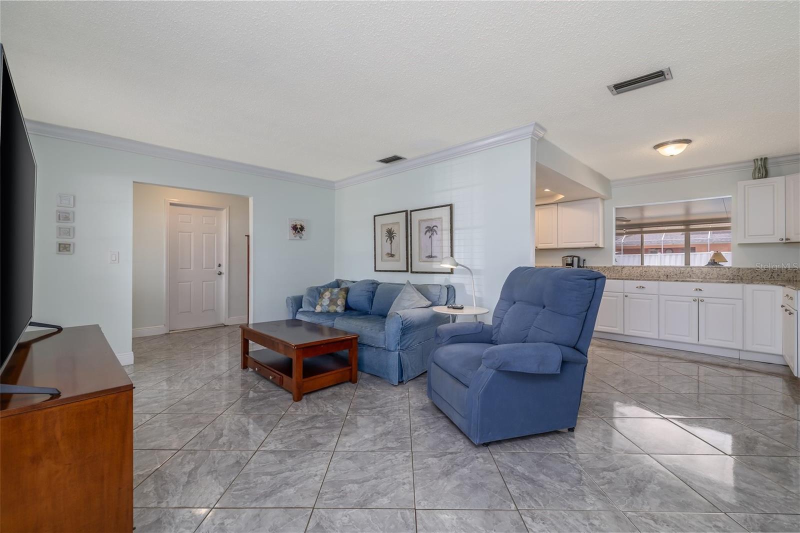 Image 10 of 41 For 2948 Lantern Drive