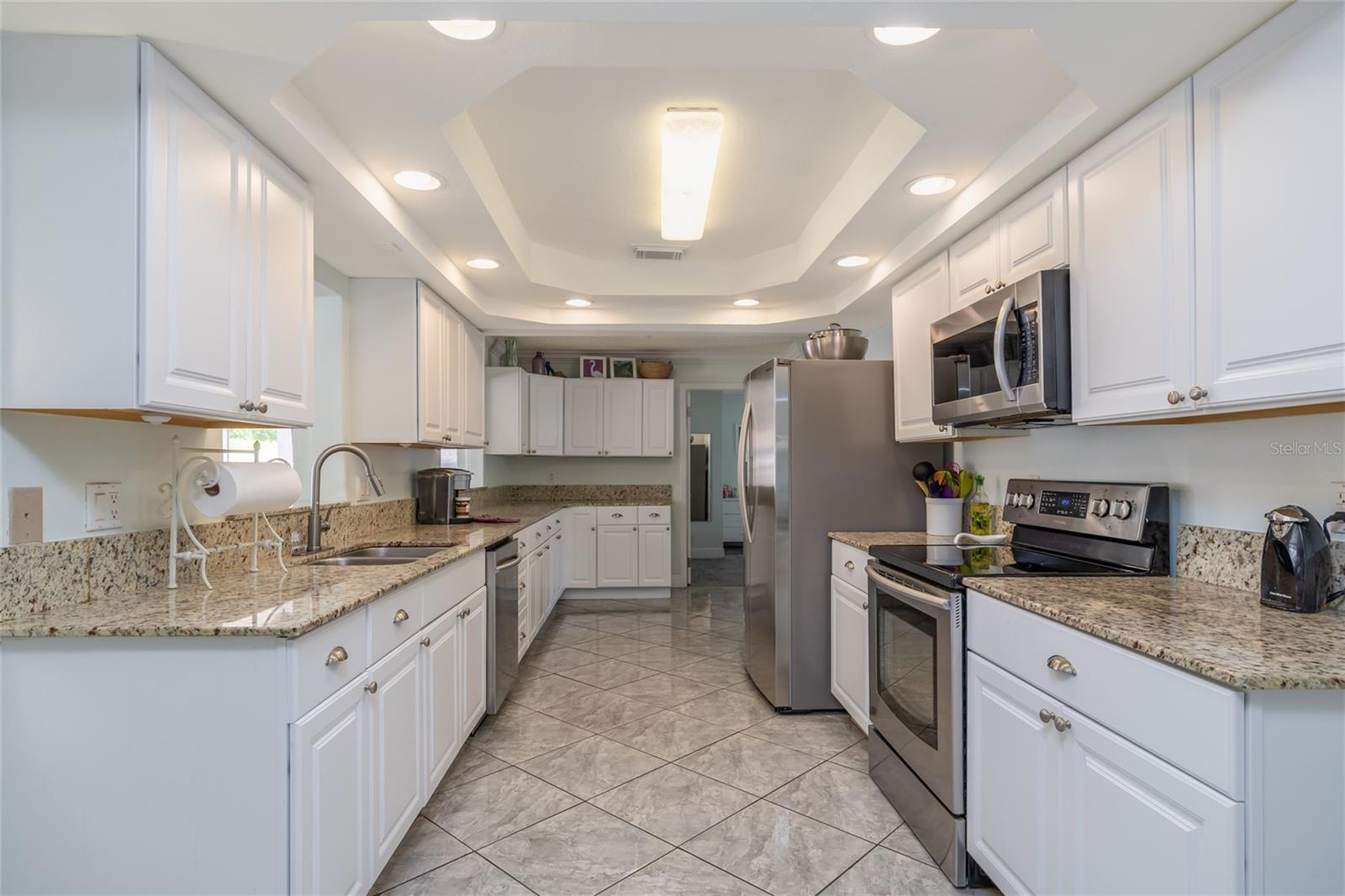 Image 17 of 41 For 2948 Lantern Drive