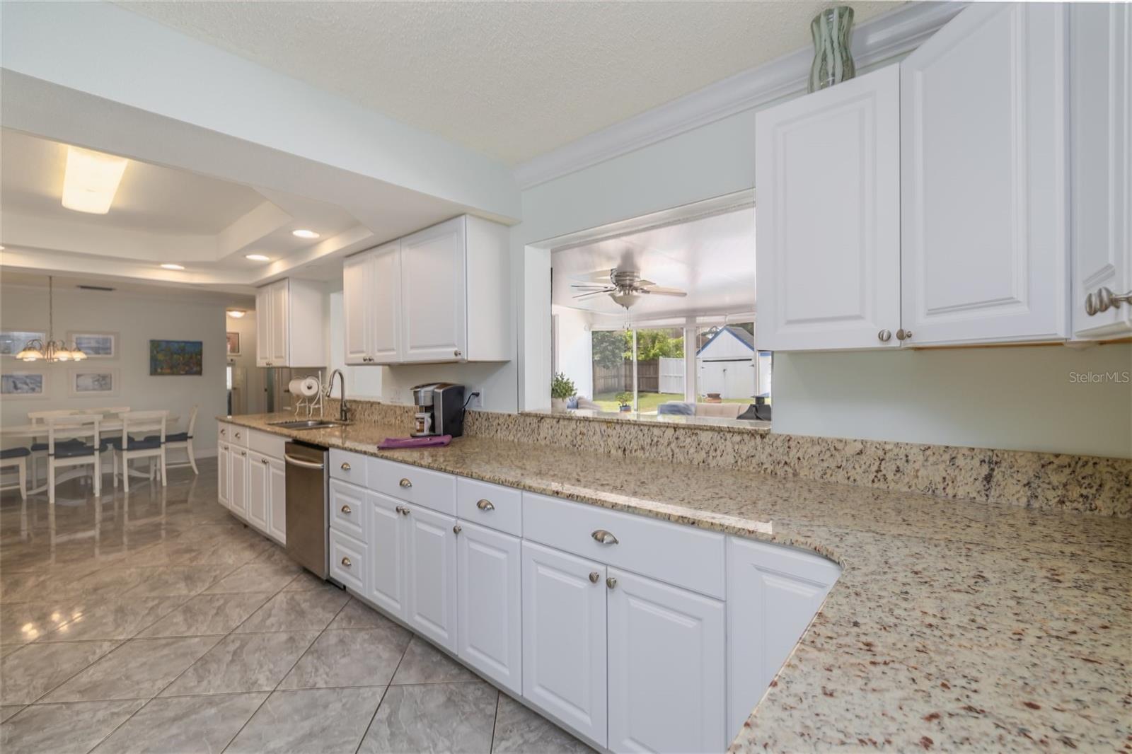 Image 20 of 41 For 2948 Lantern Drive