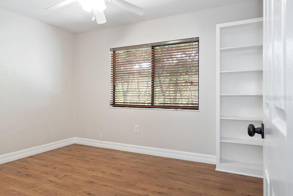 Image 12 of 20 For 1320 Trail By The Lake