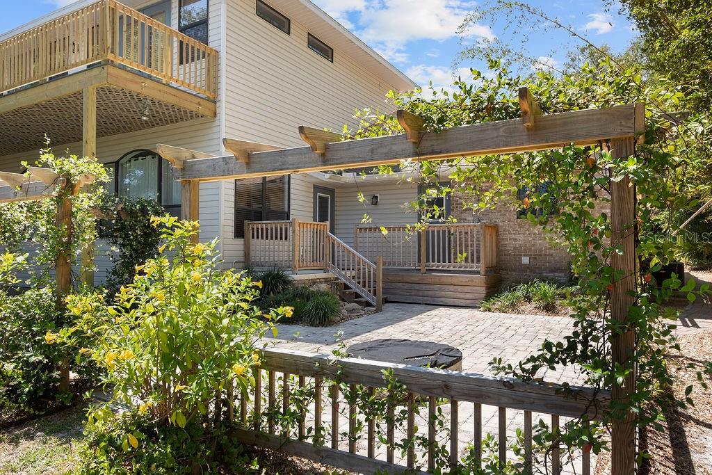 Image 17 of 20 For 1320 Trail By The Lake