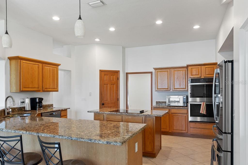 Image 8 of 20 For 1320 Trail By The Lake