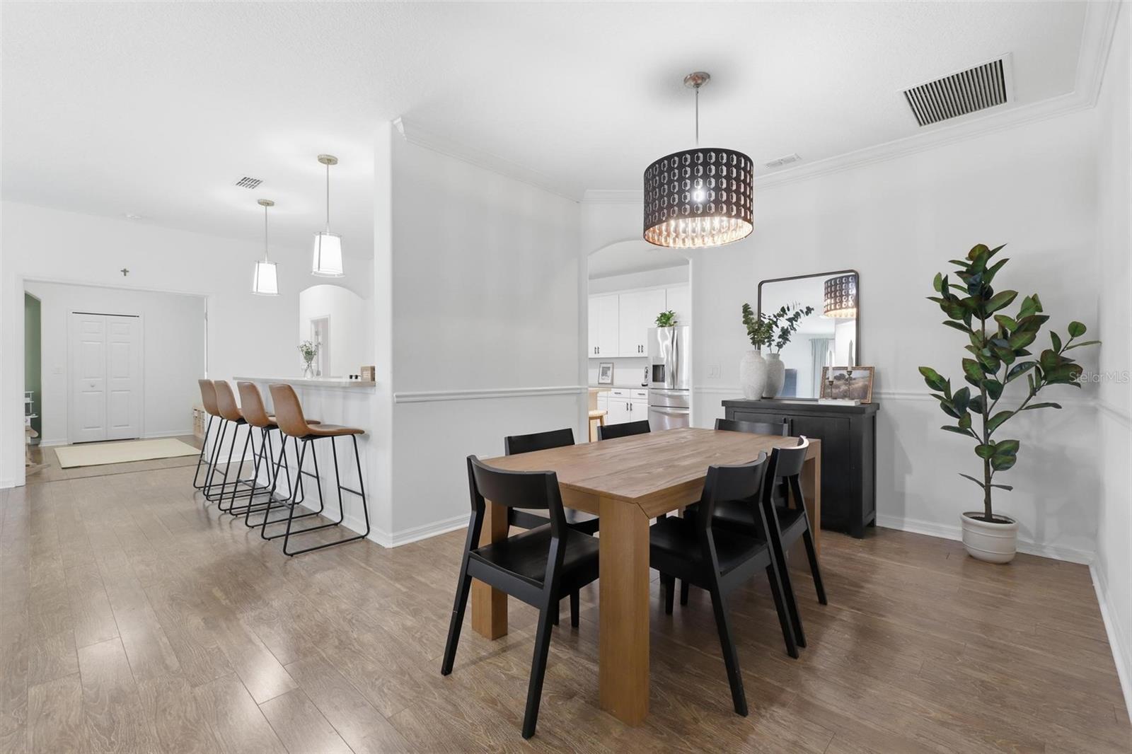 Image 20 of 34 For 3833 Bourbon Street