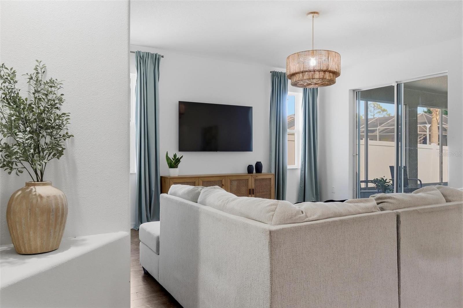 Image 9 of 34 For 3833 Bourbon Street