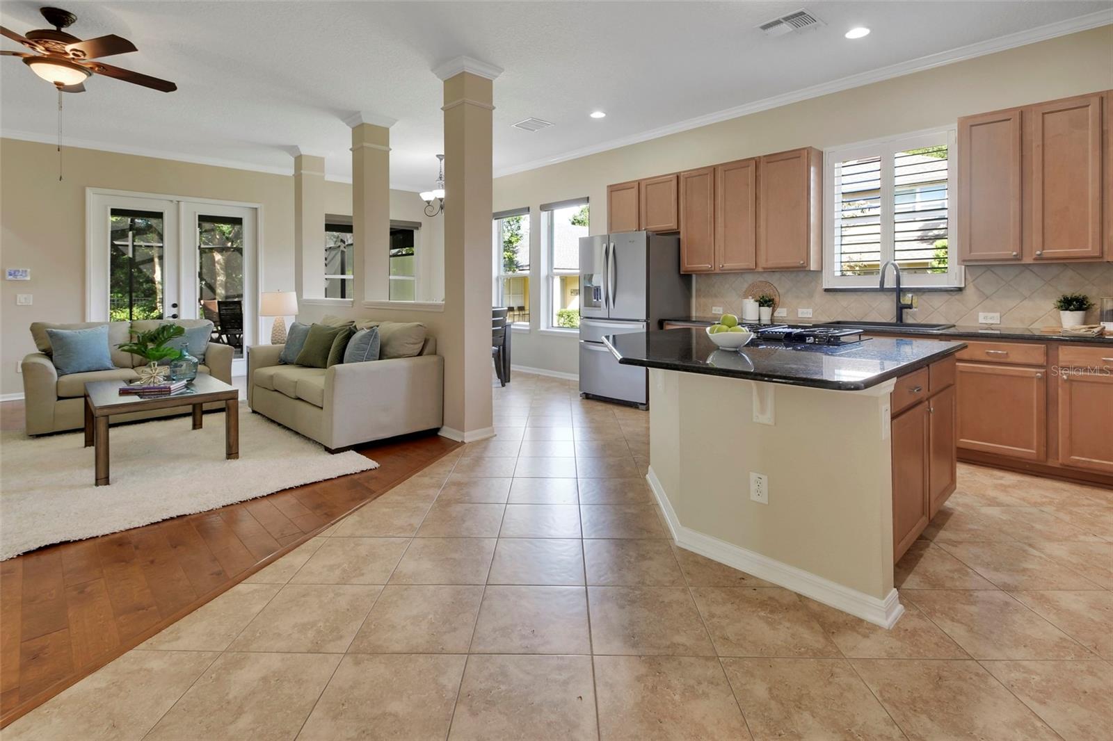 Image 10 of 48 For 186 Birchmont Drive