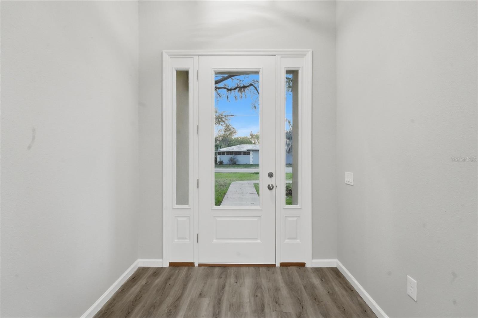 Image 2 of 37 For 3 Amigos Road